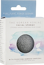 100% Natürlicher Konjac-Schwamm mit Bambuskohle für fettige Gesichtshaut - The Konjac Sponge Company Premium Facial Puff with Bamboo Charcoal — Bild N2