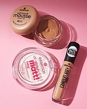 Make-up Mousse 04 matt ivory - Essence Soft Touch Mousse — Foto N4