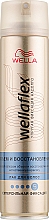 Haarspray für mehr Volumen extra starker Halt - Wella Wellaflex — Bild N1