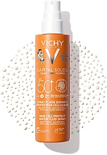Wasserbeständiges Sonnenschutz-Fluidspray für empfindliche Kinderhaut SPF 50+ - Vichy Capital Soleil Kids Cell Protect Water Fluid Spray — Bild N1