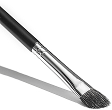 Lidschatten-Pinsel - Anna Naumenko Angled Eyeshadow Brush — Bild N2