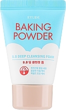 Düfte, Parfümerie und Kosmetik Tief reinigender Gesichtsschaum mit Backpulver - Etude House Baking Powder BB Deep Cleansing Foam