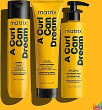 Shampoo für lockiges Haar mit Manuka-Honig-Extrakt - Matrix Total Results A Curl Can Dream Shampoo — Bild N7