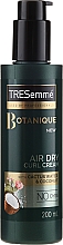 Düfte, Parfümerie und Kosmetik Stylingcreme für lockiges Haar - Tresemme Botanique Air Dry Curl Cream