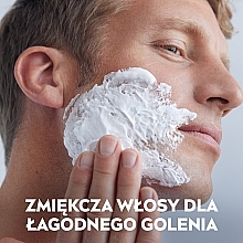 Rasierschaum für empfindliche Haut - NIVEA MEN Active Comfort System Shaving Foam — Bild N8