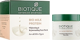Düfte, Parfümerie und Kosmetik Aufhellende Gesichtsmaske mit Milchprotein - Biotique Bio Milk Protein Whitening and Rejuvenating Face Pack
