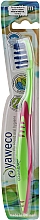 Zahnbürste mittel grün-rosa - Yaweco Toothbrush Nylon Medium — Bild N1