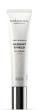 Düfte, Parfümerie und Kosmetik Tagescreme für das Gesicht SPF15 - Madara Cosmetics Time Miracle Radiant Shield Day Cream SPF15