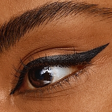 Eyeliner - Catrice Eyeliner 24h Brush Liner — Bild N3