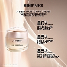 Nährende, glättende und feuchtigkeitsspendende Anti-Falten Gesichtscreme - Shiseido Benefiance Wrinkle Smoothing Cream Enriched — Bild N3