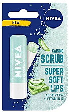 Düfte, Parfümerie und Kosmetik Pflegendes Lippenpeeling mit Aloe Vera und Vitamin E - Nivea Caring Scrub Super Soft Lips Aloe Vera + Vit-E Lip Balm