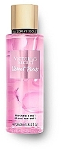 Düfte, Parfümerie und Kosmetik Parfümiertes Körperspray - Victoria's Secret Velvet Petals Fragrance Mist