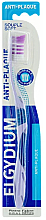 Düfte, Parfümerie und Kosmetik Zahnbürste weich Anti-Plaque violett - Elgydium Anti-Plaque Soft Toothbrush