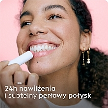 Lippenbalsam Pearly Shine - NIVEA Lip Care Pearly Shine  — Bild N7