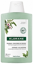 Schützendes Haarshampoo mit Mandeln - Klorane Softness All Hair Types Shielding Shampoo Almond — Bild N1