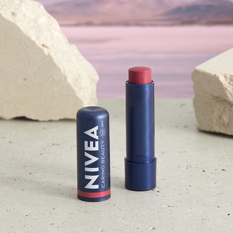 NIVEA - Nivea Caring Beauty Lip & Chick SPF 30  — Bild N12