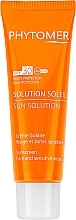 Düfte, Parfümerie und Kosmetik Sonnenschutzcreme für das Gesicht und die sensiblen Zonen LSF 30 - Phytomer Protective Sun Cream Sunscreen SPF30