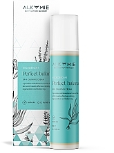 Beruhigende und regenerierende Gesichtscreme gegen Reizungen - Alkmie Perfect Balance 24H Calming Cream — Bild N1