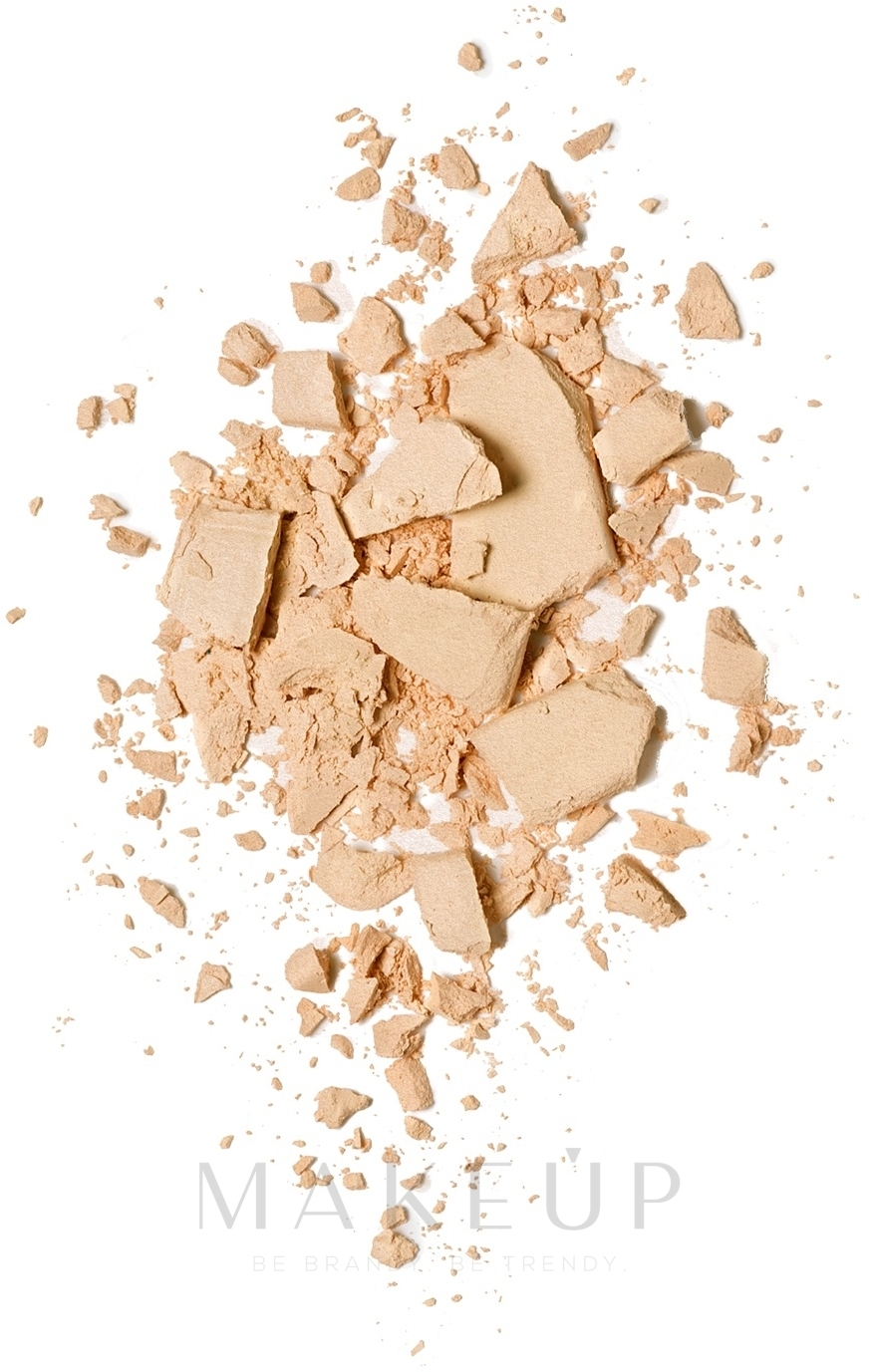 Highlighter für das Gesicht - NUI Cosmetics Illuminating Pressed Powder — Bild Kara