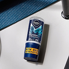 Deo Roll-on Antitranspirant - Nivea Men Magnesium Dry Deodorant — Bild N2