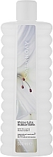 Schaumbad mit weißer Lilie - Avon — Foto N1