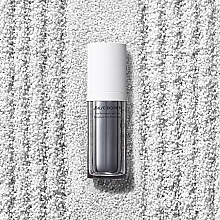 Feuchtigkeitspflege mit Marine Protein Complex - Shiseido Men Total Revitalizer Light Fluid — Bild N4