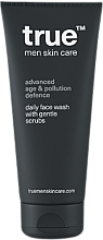 Düfte, Parfümerie und Kosmetik Gesichtsgel - True Men Skin Care Advanced Age & Pollution Defence Daily Face Wash With Gentle Scrubs
