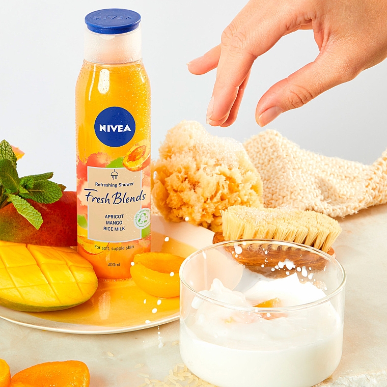 Erfrischendes Duschgel mit Mango, Aprikose und Reismilch - Nivea Fresh Blends Refreshing Shower Apricot Mango Rice Milk — Bild N3
