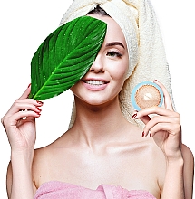 UFO-Beauty-Gerät minzgrün mit Led-thermoaktivierende Smart-Maske - Foreo UFO Smart Mask Treatment Device Mint — Bild N4