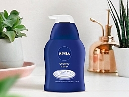 Cremige Pflegeseife - NIVEA Creme Care — Bild N2