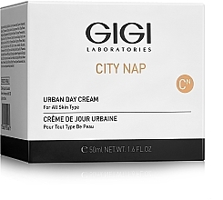 Beruhigende Anti-Falten Tagescreme geeignet auch für Problemhaut und bei Rosacea - Gigi City Nap Urban Day Cream — Bild N2