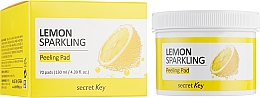 Düfte, Parfümerie und Kosmetik Peeling-Pads für das Gesicht mit Betain-Salicylat und Zitronenextrakt - Secret Key Lemon Sparkling Peeling Pad