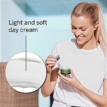 Energiespendende Tagescreme SPF 15 - Ahava Mineral Radiance Energizing Day Cream SPF 15 — Bild N5