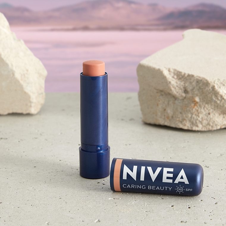 NIVEA - Nivea Caring Beauty Lip & Chick SPF 30  — Bild N15