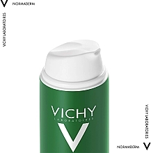 Verschönernde Feuchtigkeitspflege für das Gesicht gegen Hautunreinheiten - Vichy Normaderm Soin Embellisseur Anti-Imperfections Hydratation 24H — Foto N3