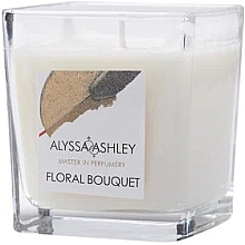 Düfte, Parfümerie und Kosmetik Duftkerze - Alyssa Ashley Floral Bouquet Candle