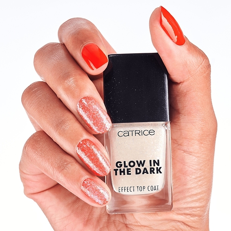 Nagelüberlack - Catrice Glow In The Dark Effect Top Coat  — Bild N6