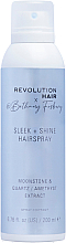 Düfte, Parfümerie und Kosmetik Haarlack - Revolution Haircare x Bethany Fosbery Sleek And Shine Hairspray