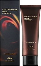 Sanfter Reinigungsschaum mit Schneckenschleim - Reinigungsschaum mit Schneckenschleimextrakt - Ottie Black Signature Foam Cleanser	 — Bild N2