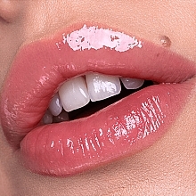 Booster für Lippenvolumen mit Chili und Menthol - Catrice Volumizing Extreme Lip Booster — Bild N3