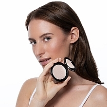 T. LeClerc Powder Highlighter - Puder-Highlighter für das Gesicht  — Bild N4