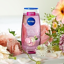 Erfrischendes Duschgel - Nivea Fresh Joy of Life Rose & Jasmin Refreshing Shower — Bild N5