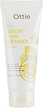 Düfte, Parfümerie und Kosmetik Gesichtsschaum mit Joghurt und Erdbeere - Ottie Fruits Yogurt Foam Cleanser Lemon
