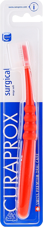 Zahnbürste Ultrafein und sanft nach Operationen, bei Entzündungen und während Bestrahlungen rot - Curaprox CS Surgical Mega Soft Toothbrush — Bild N1