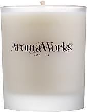 Soja-Duftkerze im Glas mit Amyris- und Orangenduft - AromaWorks Light Range Amyris & Orange Candle — Bild N4