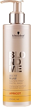 Sulfatfreies Shampoo für blonde Farbkorrektur mit Pastelleffekten in Aprikose - Schwarzkopf Professional Blond Me Blush Wash Apricot — Bild N1