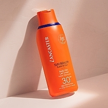 Wasserfeste Körperlotion mit Sonnenschutz - Lancaster Sun Beauty Sublime Tan Body Milk SPF30 — Bild N7