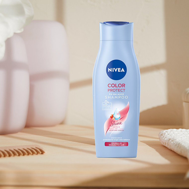 Farbschützendes Shampoo für gefärbtes und gesträhntes Haar - NIVEA Color Protect pH Balace Mild Shampoo — Foto N8