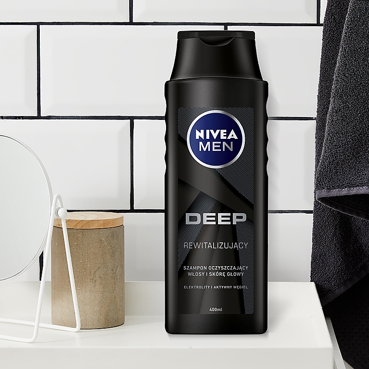 Revitalisierendes Shampoo für Männer mit Elektrolyten und Aktivkohle - NIVEA Men Deep Revitalizing Shampoo — Bild N4