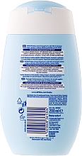 2in1 Mildes Shampoo und Schaumbad für Kinder und Babys - NIVEA Baby Soft Shampoo & Bath — Bild N6